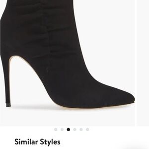 Arianna Ruched Bootie (Something Navy) size 7.5, worn once